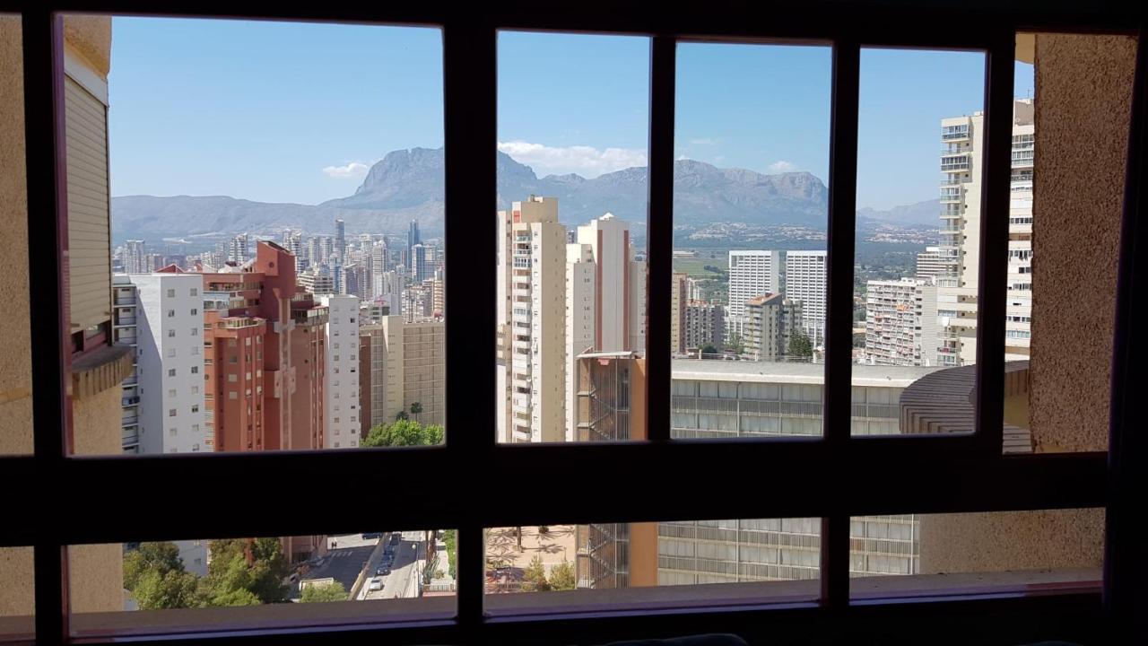 Apartamento Benidorm Viena Luaran gambar