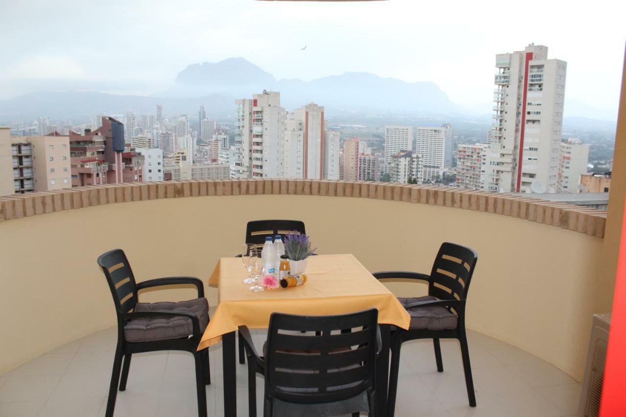 Apartamento Benidorm Viena Luaran gambar